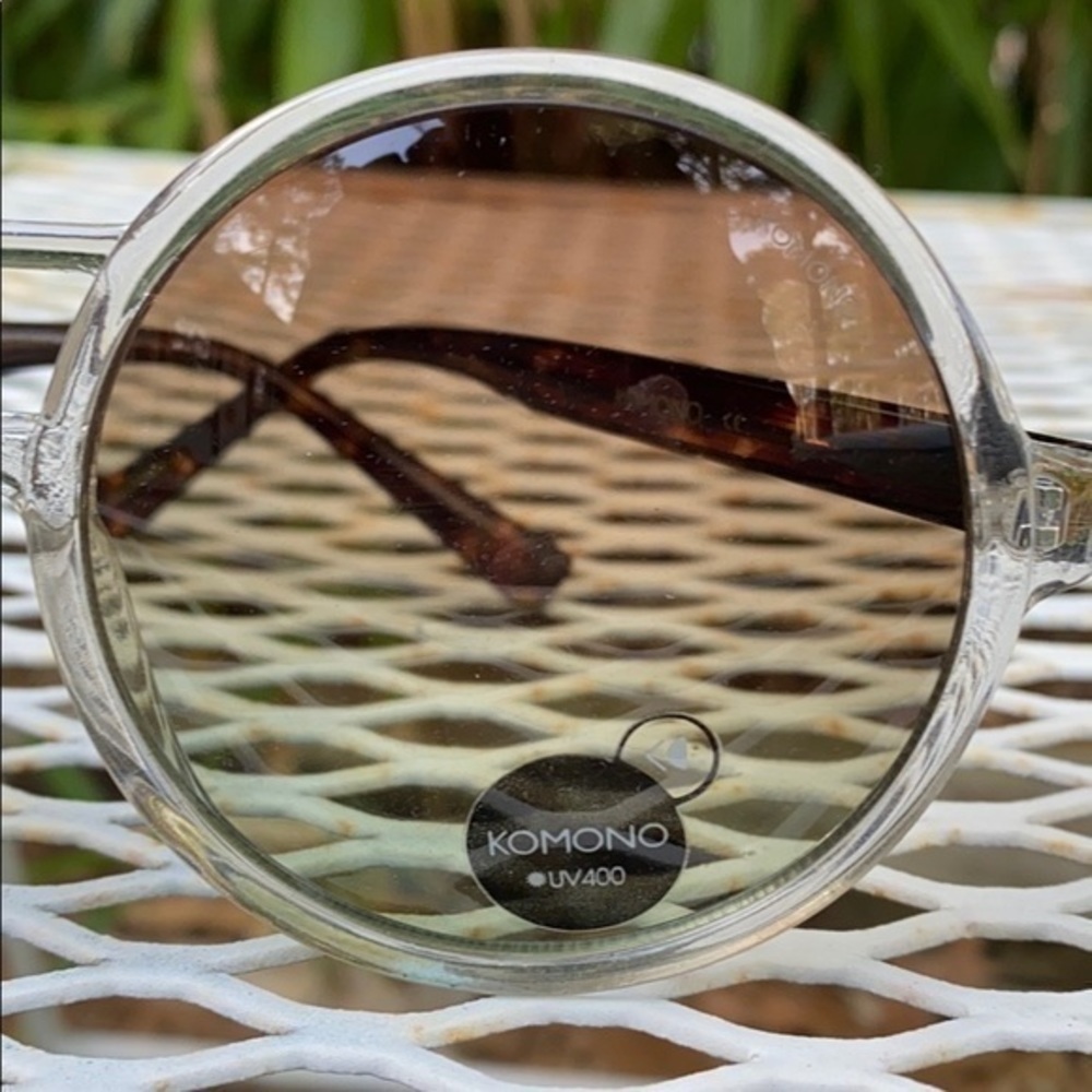 KOMONO Coco Clear / Tortoise Sunglasses New - Picture 3 of 16